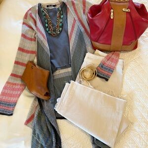 Nic and Zoe long sweater XS with tank Size small